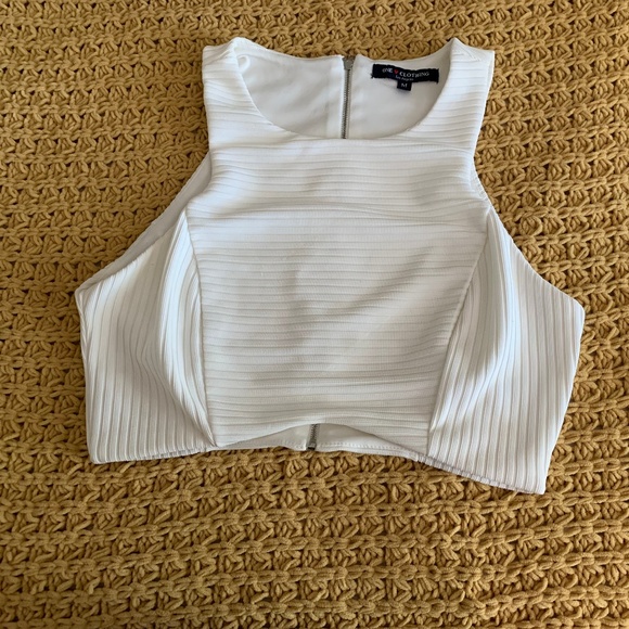 Crop-top Tank - Picture 1 of 1